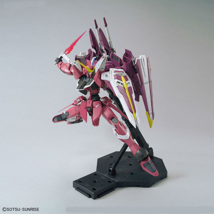 Master Grade ZGMF-X09A Justice Gundam