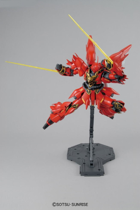 Master Grade MSN-06S Sinanju