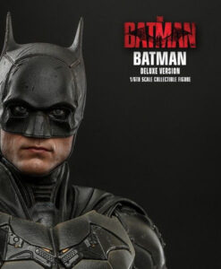 The Batman Deluxe Version Sixth Scale Figure MMS