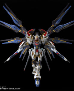 Master Grade Extreme Strike Freedom Gundam