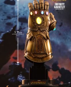Avengers Infinity War Infinity Gauntlet Quarter Scale Figure ACS