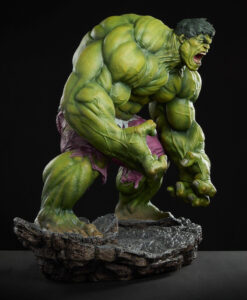 Hulk Premium Format Figure