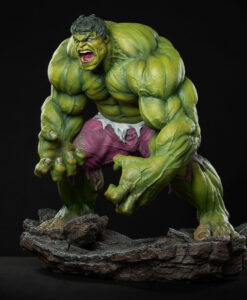 Hulk Premium Format Figure