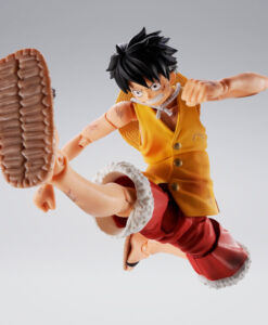 ONE PIECE Monkey D. Luffy Marineford S.H.Figuarts Action Figure