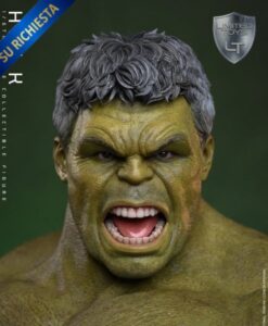 Hulk Sixth Scale Figure MMS
