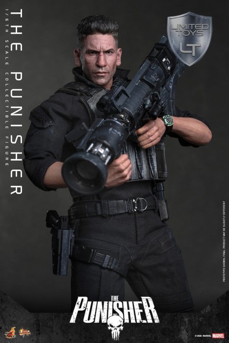 The Punisher Sixth Scale Figure MMS
